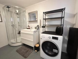Cozy Central 3 Zimmer Apartment für bis zu 8 Gäste - Memmingen - 5