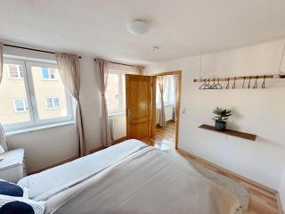 Cozy Central 3 Zimmer Apartment für bis zu 8 Gäste - Memmingen - 6