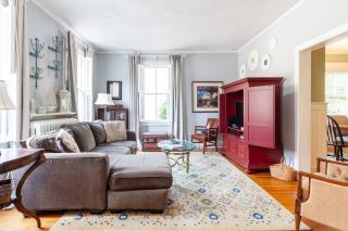 Crew's Quarters - Annapolis - 9
