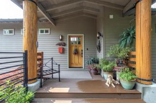 Ravenwood | Rainier View, Hot tub, Wifi - 5