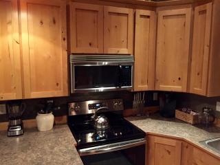 River Rock Mountain Cabin - Packwood - 2