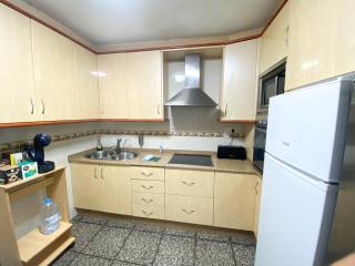 Casa Soto -Ubicacion privilegiada-Aparcamiento en tu puerta y acceso rapido a Servicios- Playas y Lugares de Interes- Netflix y Prime Activados - Águilas - 1