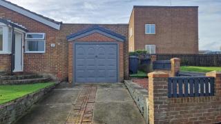 Amani 2-Bed Bungalow - Sleeps 4 - Pet Friendly - 4