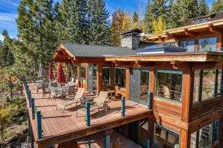 Clouds Rest in Dollar Point By Tahoe Getaways - Lake views - Hot Tub & Game Room - 5