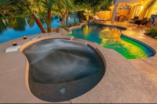 Lake Escape FREE Heated Pool Spa Fire Pit Fishing - Chandler - 8