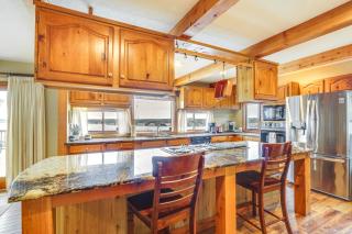Spacious Osage Beach Home with Panoramic Lake Views - 4