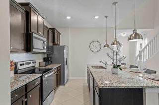 Chic 7Bed with private pool, theme bedrooms - Orlando - 3