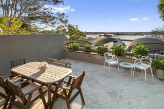 PHOE1-3B - Harbour Haven Townhouse - Sydney - 6