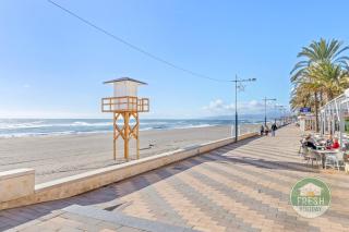 Sunny beachfront apartment with pool and aircon - Torrox Costa - 1