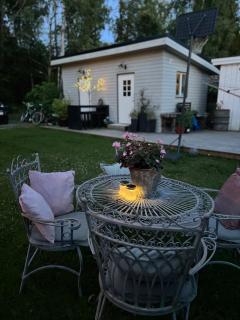 Charmig liten stuga i Södertälje/ Kungsdalen - Södertälje - 8