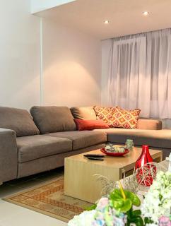 Cozy Apartment at city lake - Tirana - 5