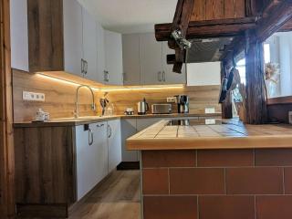 Old Forge Modern Retreat - - 1