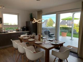 Haus Seeblick Modern retreat - 5