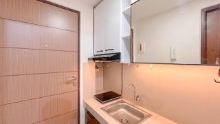 Comfort Studio Room at Vida View Apartment By Travelio - 4