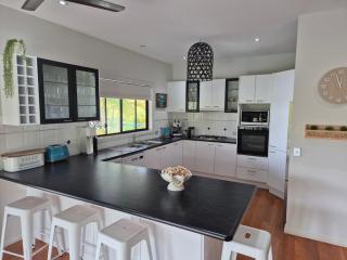 Sea Breeze - Elizabeth Beach - 6