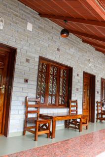 Rock Edge inn - Somvārpet - 3