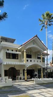 Blessed Villa 4BR Batu Malang - Batu - 8