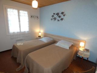 Maison de Vacances à 1km de la Plage - 2 Chambres, Jardin, Terrasses, Proche Commerces - FR-1-540-252 - 5