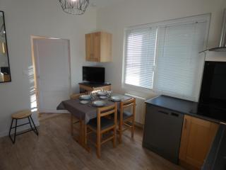 Maison de Vacances Spacieuse, Proche Forêt, 5 Pers., Terrasse & Parking, Notre-Dame-de-Monts - FR-1-540-280 - Notre-Dame-de-Monts - 1
