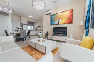 Macrolink Medini Starry Stay 3BR 5pax by Our Stay - 0