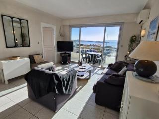 Appartement 2 pièces climatisé centre Sainte-Maxime avec parking et balcon - FR-1-780-70 - Sainte-Maxime - 6