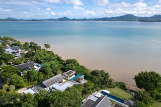 Exclusive Oceanfront Living, 5BR Pool Villa Elegance - - 1