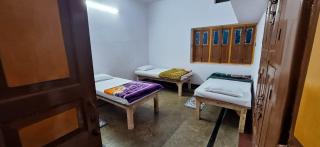 Shiv Savitri Niwas - Varanasi - 4