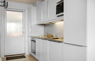 Amazing Apartment In Allinge With Wifi - Allinge - 4
