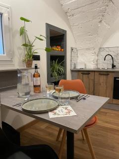 Love Room lAntre dEux - Le Breuil-sur-Couze - 0