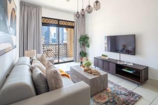 Frank Porter - Reehan 7 - Dubai - 8