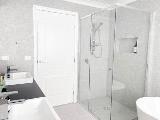 Spring Street Retreat - 56 Spring Street - 9