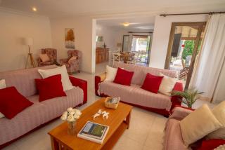 Beach House Llenaire - El Port - 1