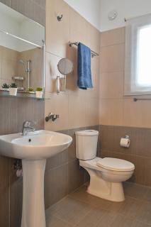 Terrace BBQ Villa with Pool, 5min Ayia Napa Marina - Liopetri - 9