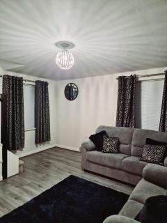 Entire 3 bedroom luxurious house, Wigan , Manchester - Wigan - 4
