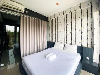 Homey 1BR Apartment at Dago Suites By Travelio - 8