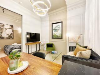 Stylish Chic Stunning 1BR Gem in The Heart of Queen St - Auckland - 1