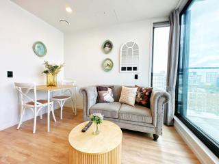 Lime-Fresh Garden Atmosphere CBD 1B Pool Sauna Gym - Auckland - 4