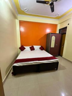 Madhu Jitendra Niwas Home Stay - 9