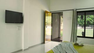 Stay Leisurely Sunset Cove 6BHK, Riverside Panvel - Vajapūr - 6