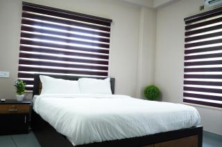 Eagle Nest Residency - 1