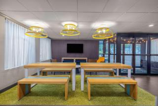 Spark by Hilton Clarks Summit - Clarks Summit - 6