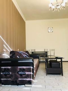 Apartment on Bagramyan Street L010 - Yerevan - 0