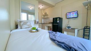 Homey and Best Place Studio Tifolia Apartment By Travelio - 6