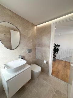 Lemon Tree New 3 bedroom home -BBQ-Office - 2