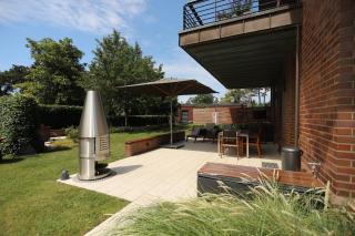 Villa Schmidt - Strandhaus direkt am Meer mit Sauna, Sport und Dünengarten III - Warnemünde - 4