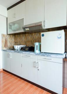 Jardin, City View, Netflix & WIFI - Bandung - 9