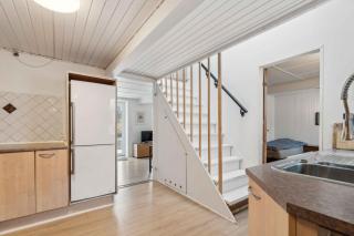 Cosy House Near Forest - Rønne - 1