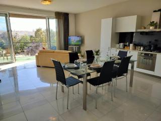Stunning Seafront Apartment with Marina and Valletta views in Malta - Gżira - 7