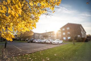 Spacious2Br-Balcony-Parking-25minCentralLondon - London - 1