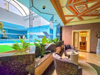 Timeless Elegance Italian-Style Penthouse Retreat - Abu Dhabi - 1